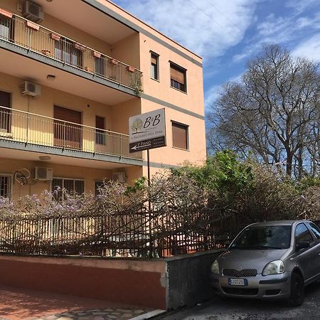 B&B Il Bagolaro Dell'Etna Sant'Agata Li Battiati Bagian luar foto