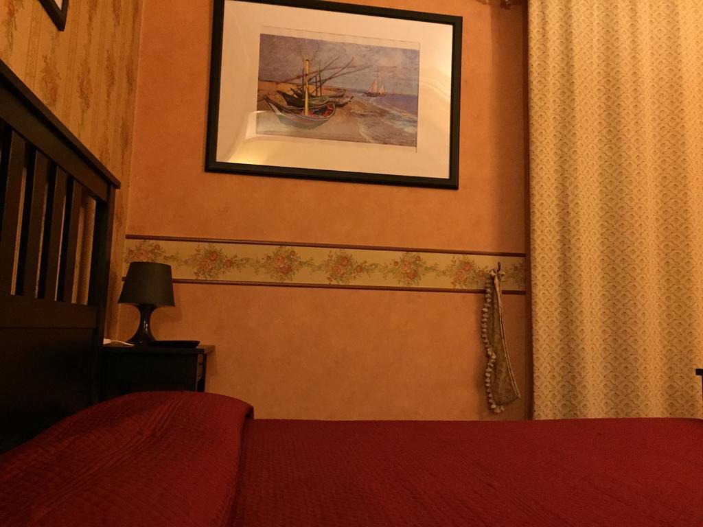 B&B Il Bagolaro Dell'Etna Sant'Agata Li Battiati Ruang foto