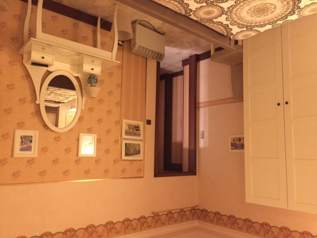B&B Il Bagolaro Dell'Etna Sant'Agata Li Battiati Ruang foto